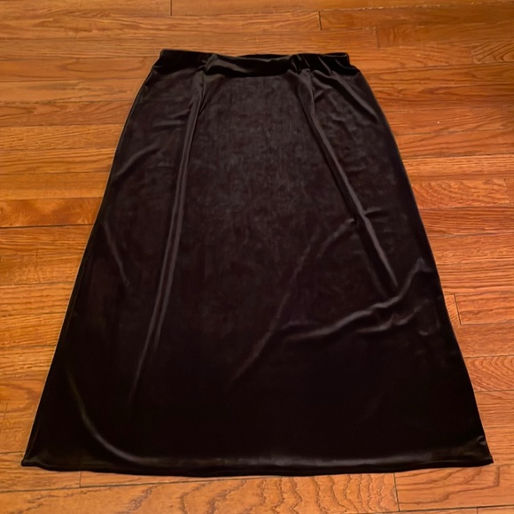 Eileen Fisher Dresses & Skirts - Eileen Fisher Velvet Skirt. Size L